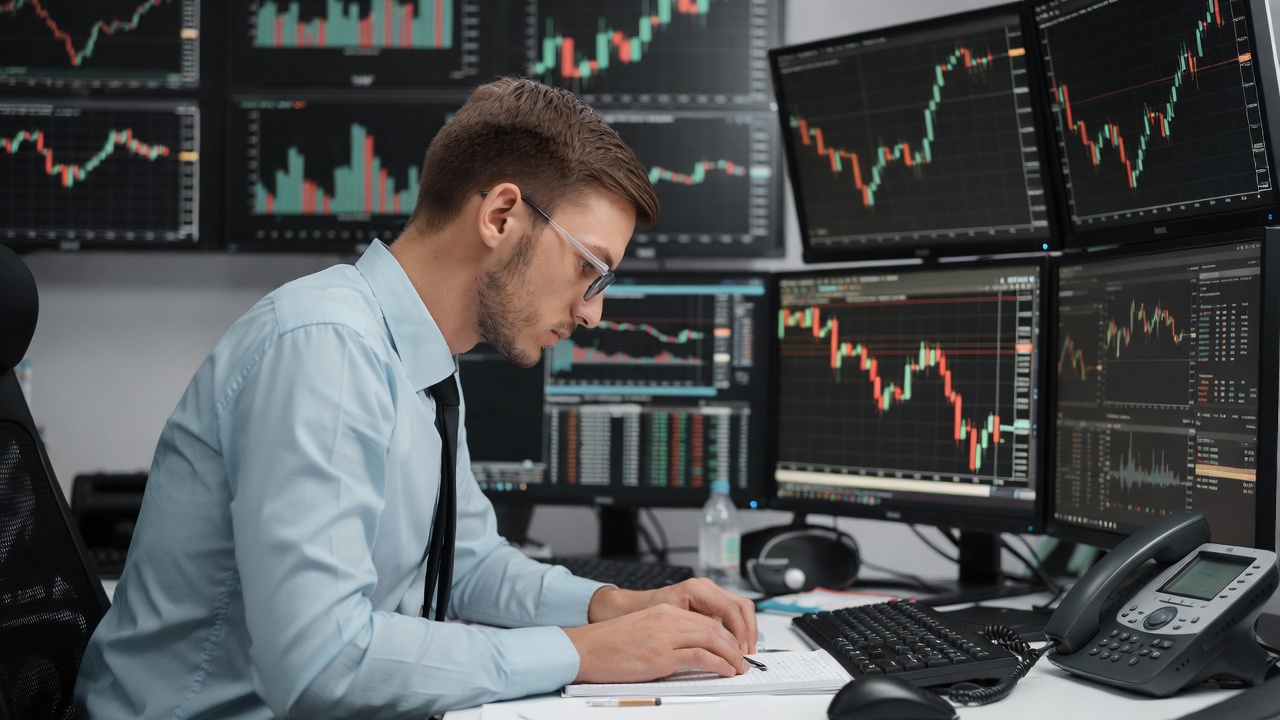 証拠金維持率とは？初心者向けにロスカットとの関係を解説 | LIFE SHIFT JOURNAL